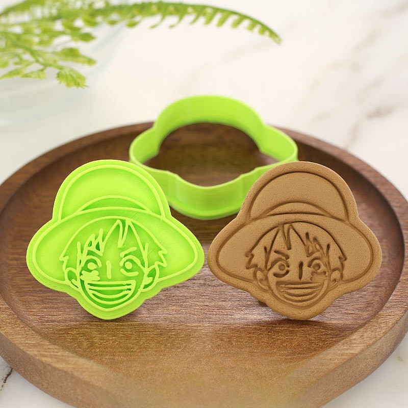 Kitchen Gadgets Kitchen - Форма для выпечки One Piece: Луффи,
